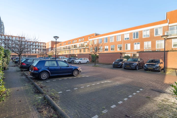 Foto 21 van Maashaven N.z. 503