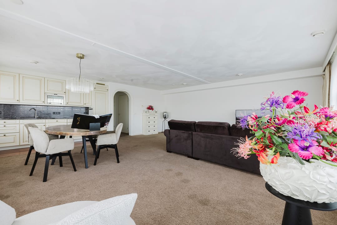 Photo 8 of Winkelcentrum Woensel 131