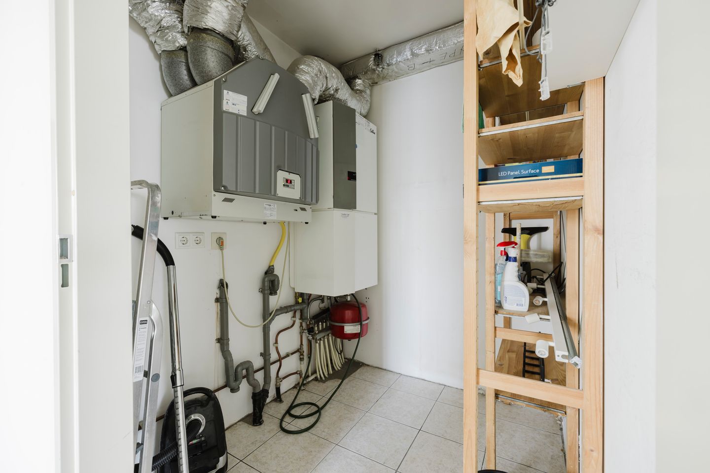 Photo 20 of Winkelcentrum Woensel 131