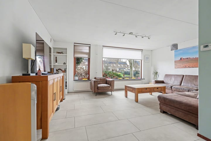 Foto 8 van Van de Veldestraat 5