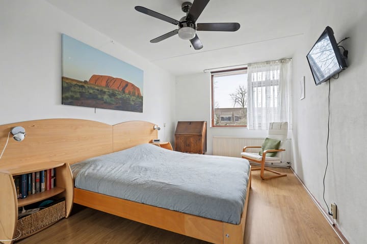 Foto 18 van Van de Veldestraat 5