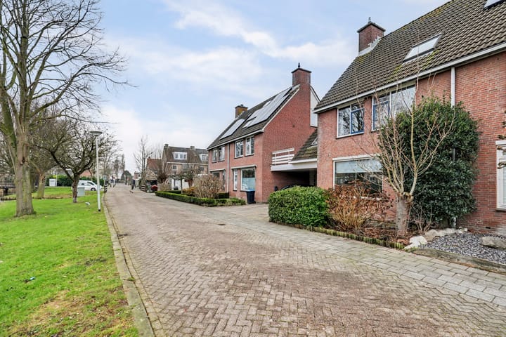 Foto 45 van Van de Veldestraat 5