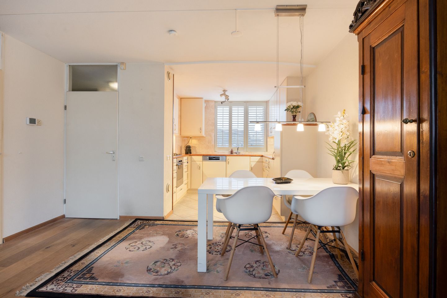 Foto 10 van Henriëtte Roland Holststraat 20