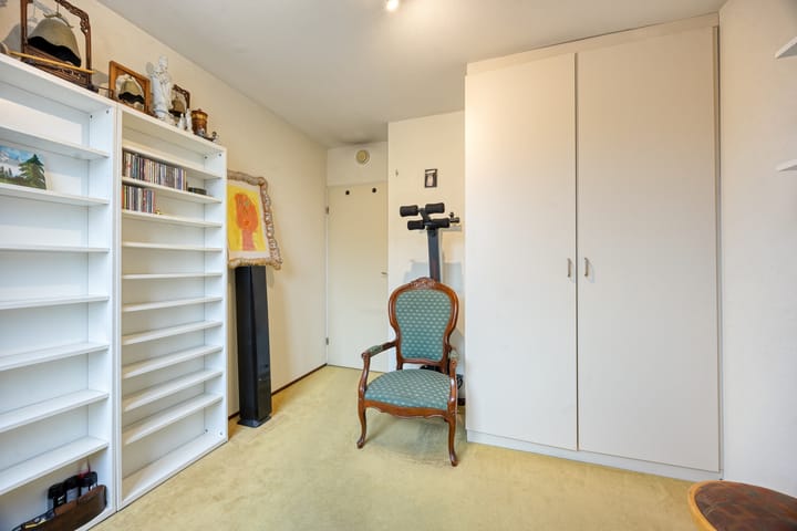 Foto 18 van Henriëtte Roland Holststraat 20