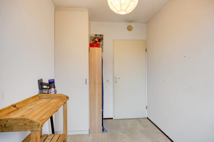 Foto 20 van Henriëtte Roland Holststraat 20