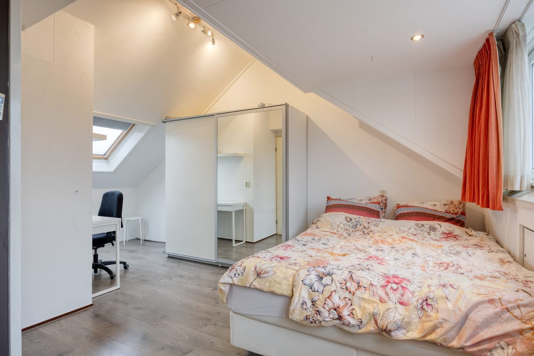 Foto 26 van Henriëtte Roland Holststraat 20