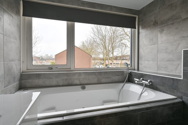 Foto 36 van De Kroon 200