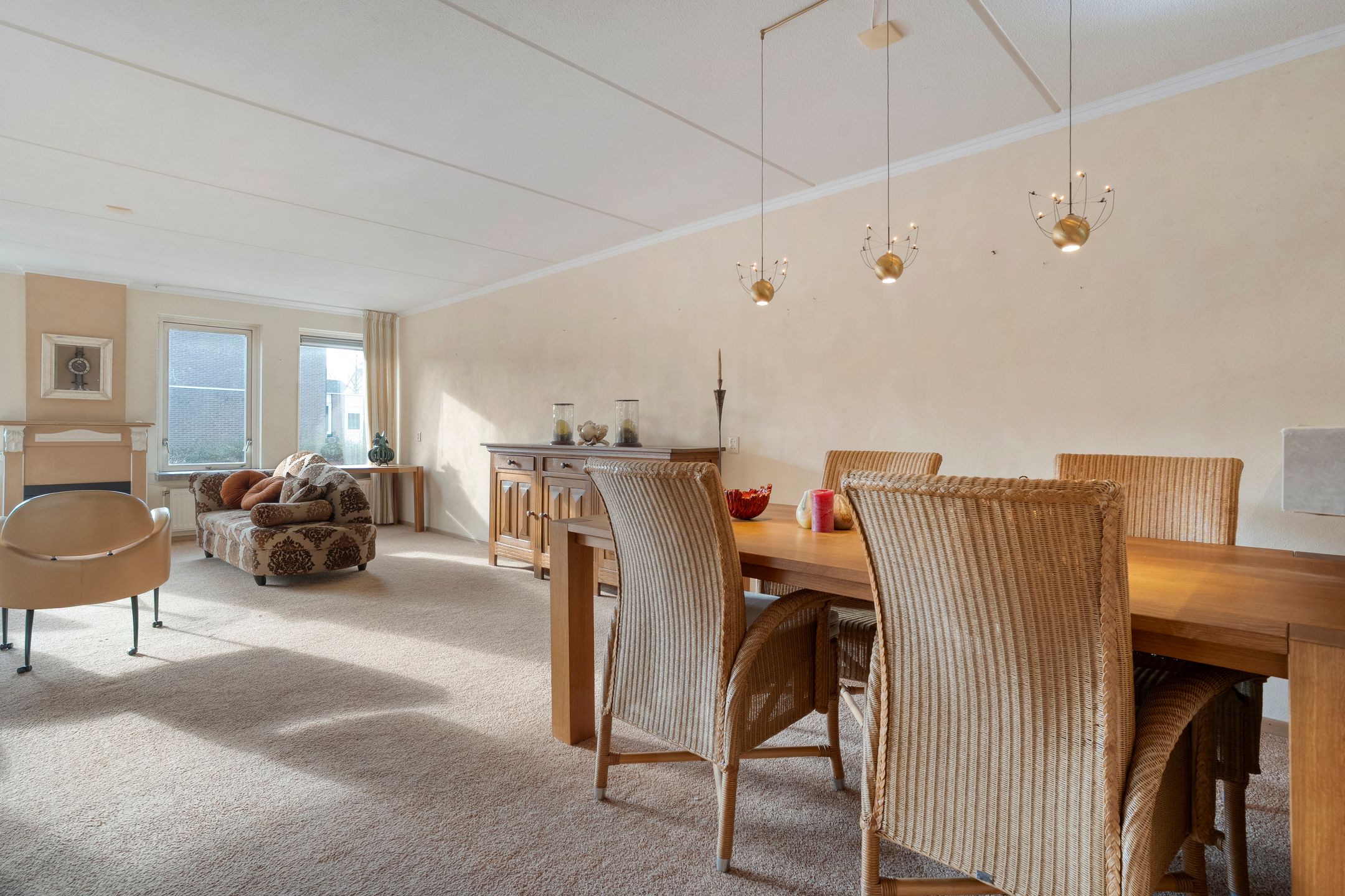 Foto 12 van Kluft 105