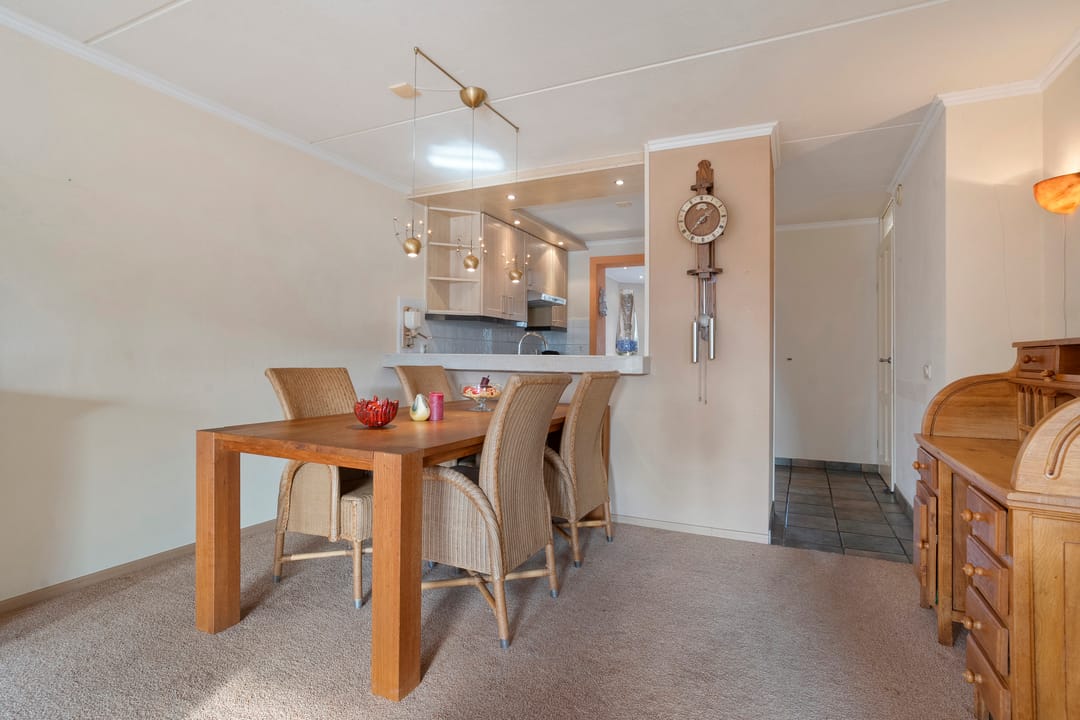 Foto 13 van Kluft 105