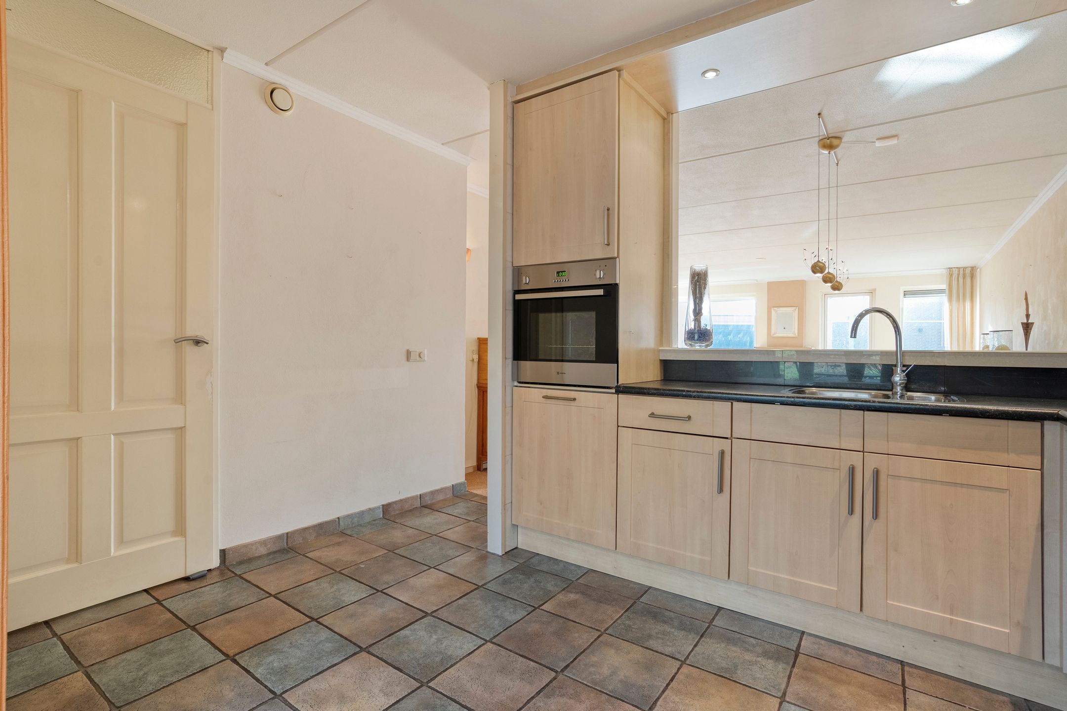 Foto 18 van Kluft 105