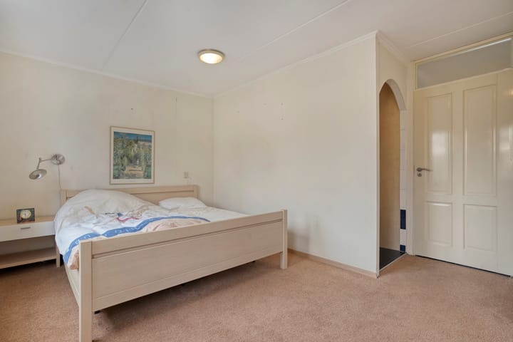 Foto 21 van Kluft 105