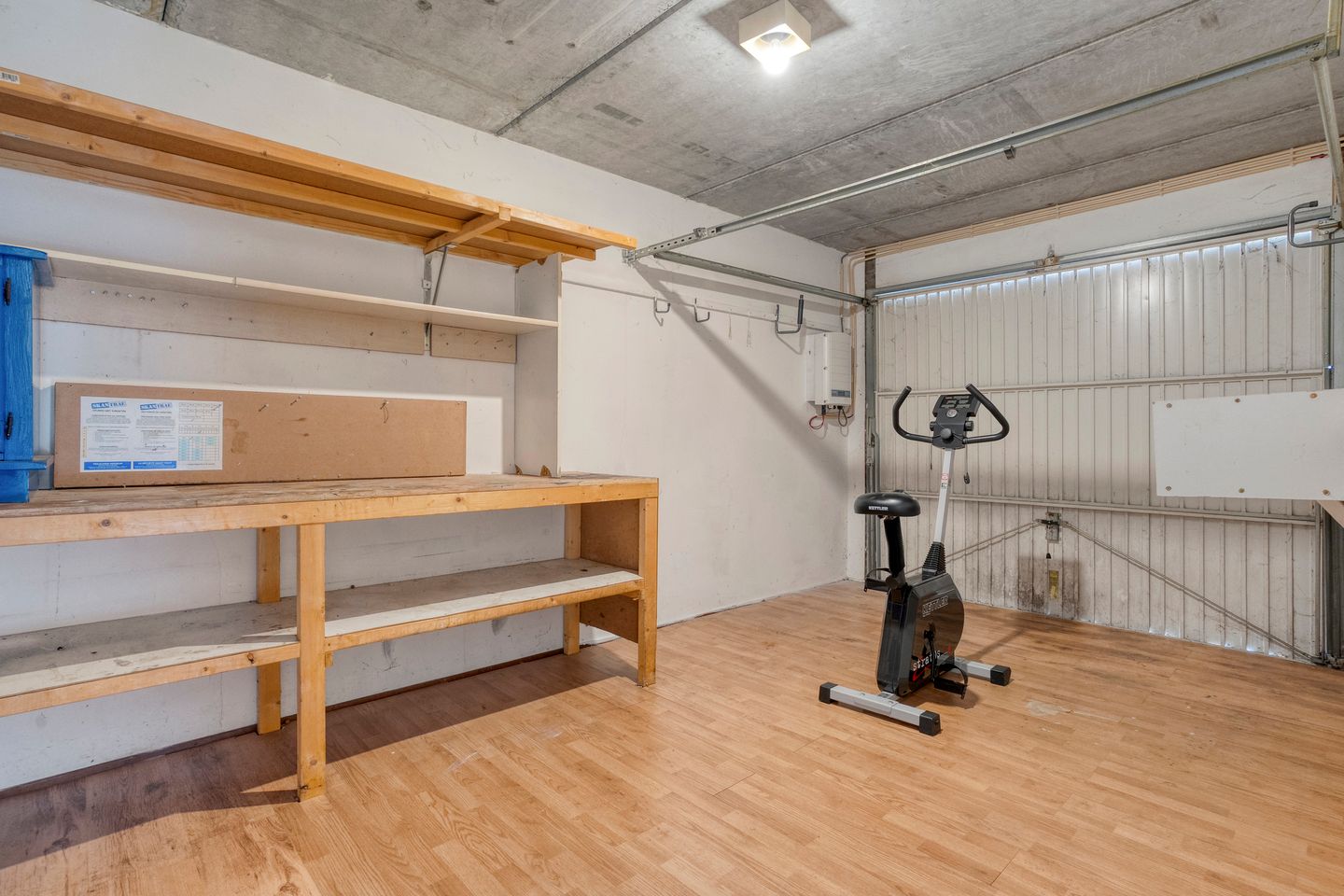 Foto 25 van Kluft 105