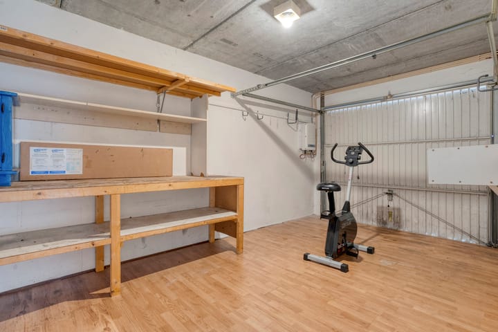 Foto 25 van Kluft 105