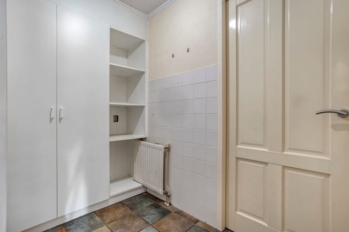 Foto 20 van Kluft 105