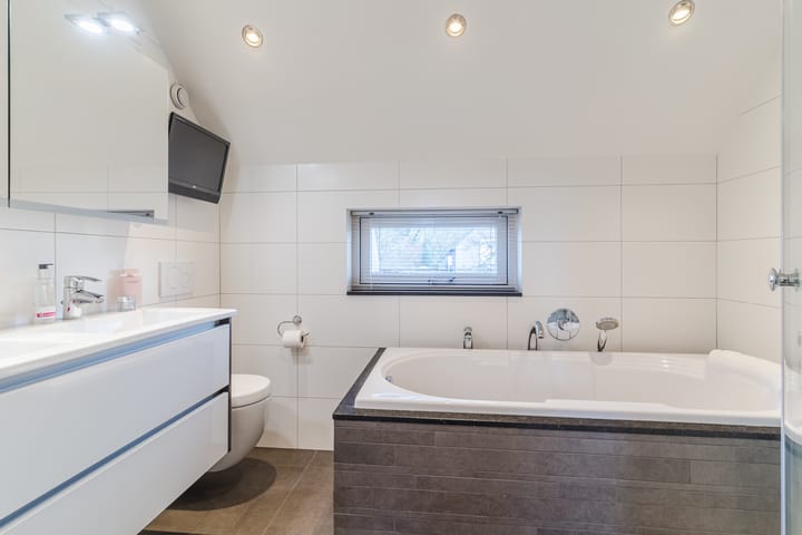 Photo 4 of Hazepad 10