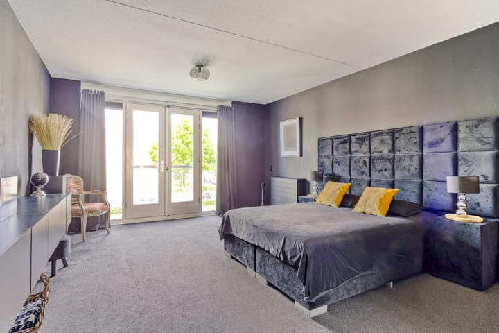 Photo 4 of Spoorlaan 80