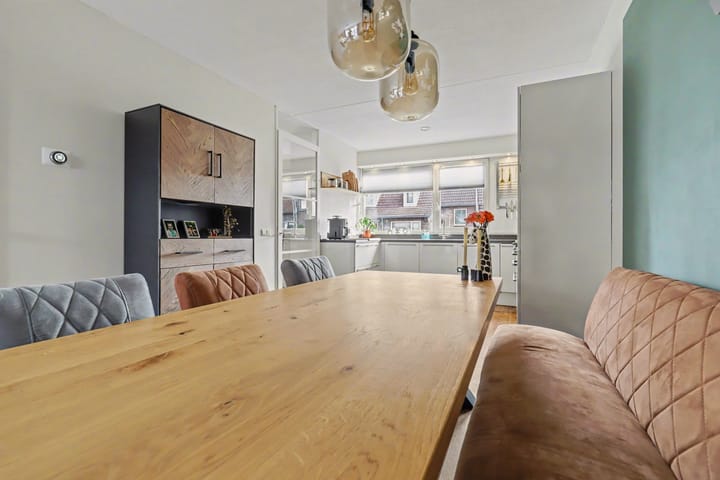 Foto 13 van Essenpasstraat 17