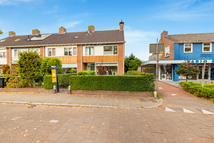 Foto 7 van Kennemerstraatweg 257