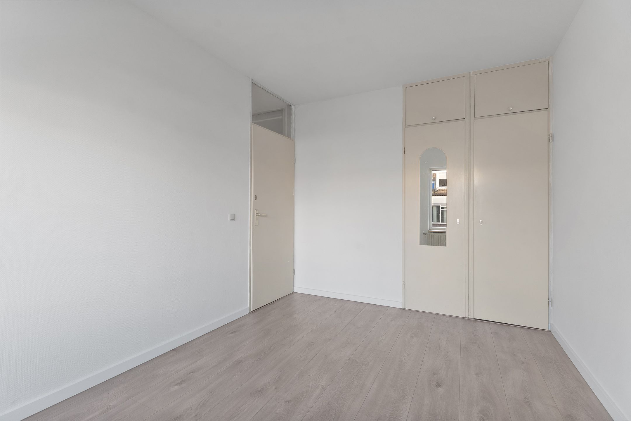 Foto 15 van Eerste Van Swindenstraat 481