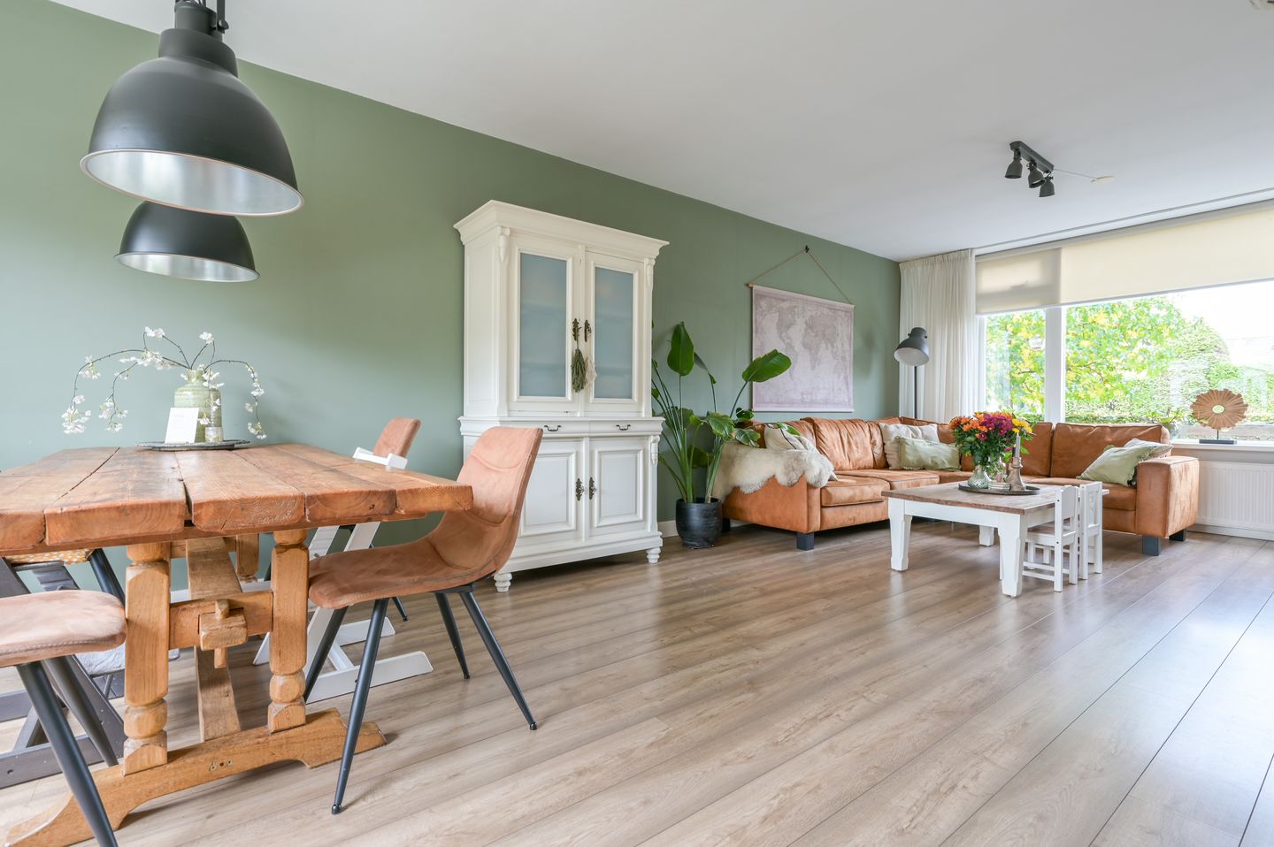 Photo 10 of Vervoornstraat 81