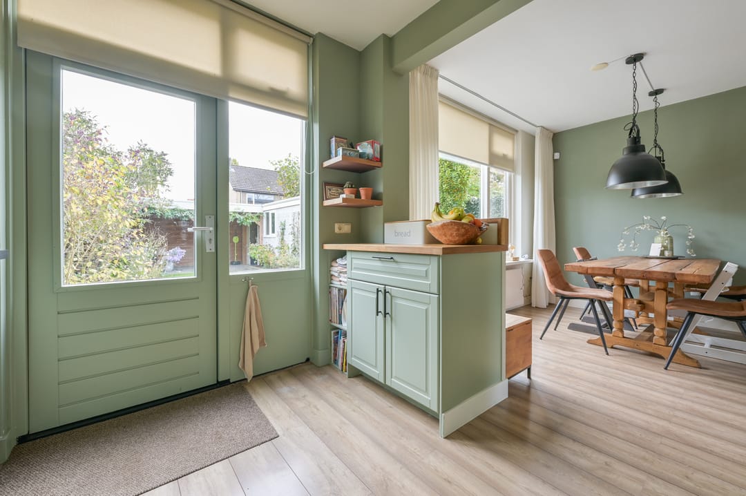 Photo 16 of Vervoornstraat 81