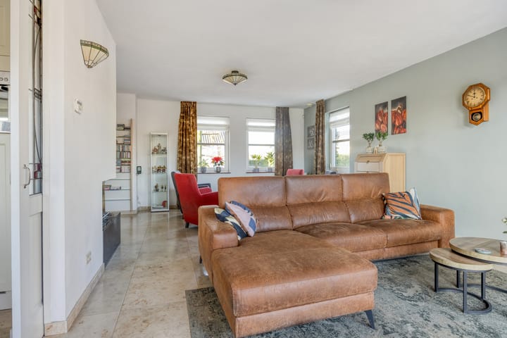 Foto 22 van Molenstraat 53