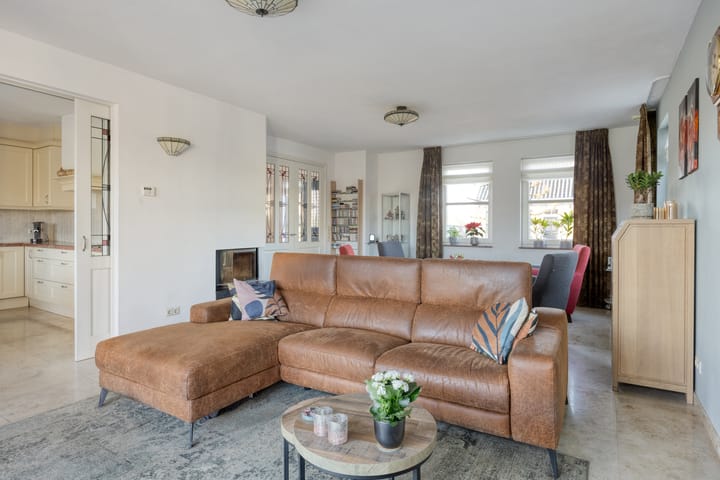 Foto 23 van Molenstraat 53