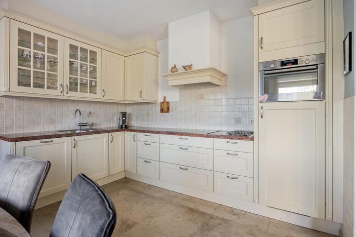 Foto 28 van Molenstraat 53