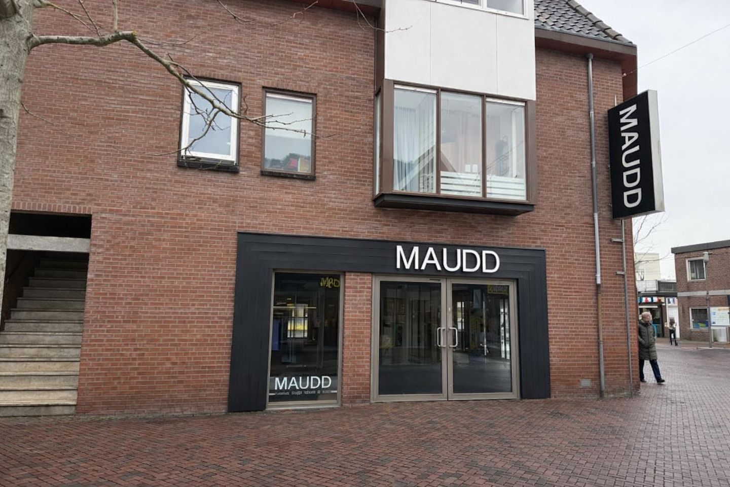 View photo 3 of Raadhuisstraat 1-A1