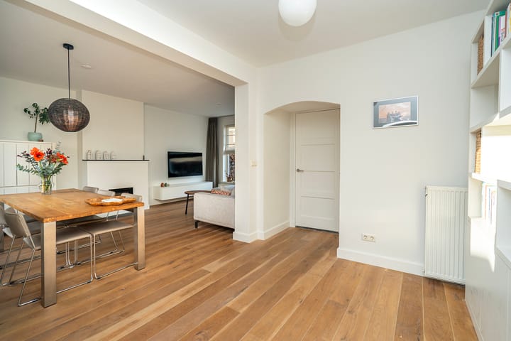 Foto 22 van Van Haestrechtstraat 27