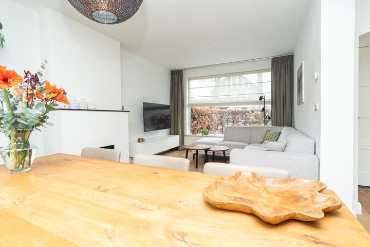 Foto 25 van Van Haestrechtstraat 27