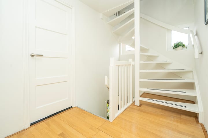 Foto 44 van Van Haestrechtstraat 27