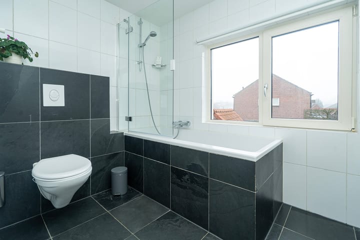 Foto 52 van Van Haestrechtstraat 27