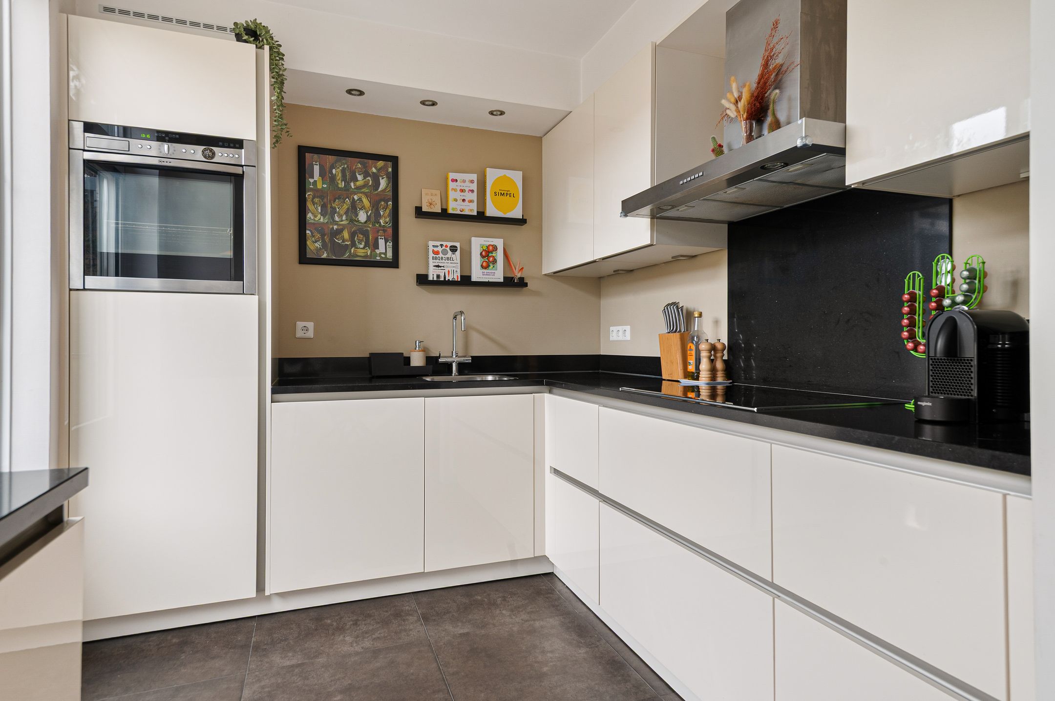 Photo 12 of Servatiusstraat 15