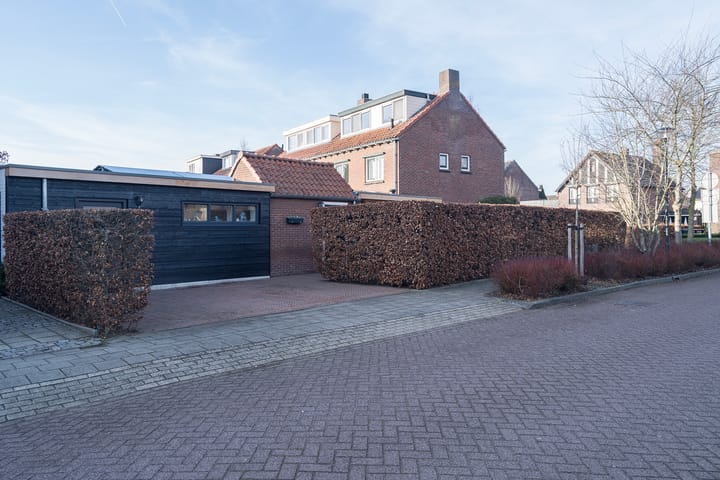 Foto 66 van Van Haestrechtstraat 27