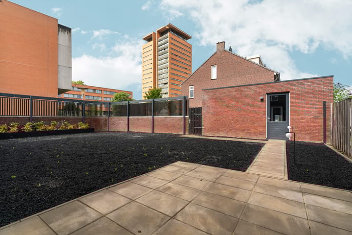 Foto 32 van Abe Lenstrahof 21