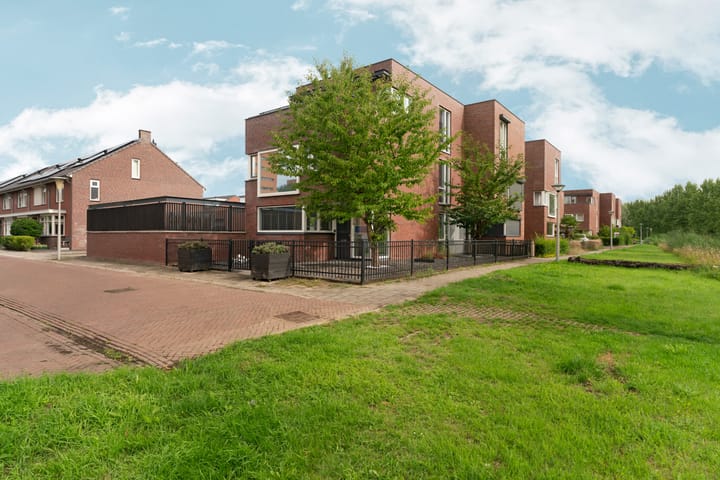 Foto 38 van Abe Lenstrahof 21