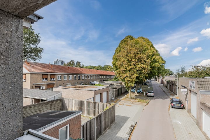 Foto 12 van Dominee Kopsstraat 3