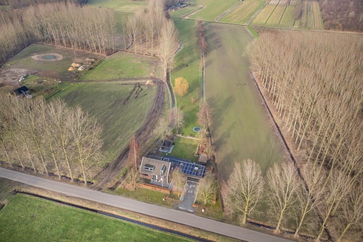 Foto 43 van Bodem van Elde 3-B