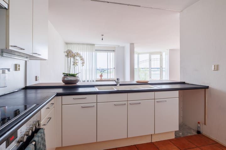 Foto 10 van Waalkade 42