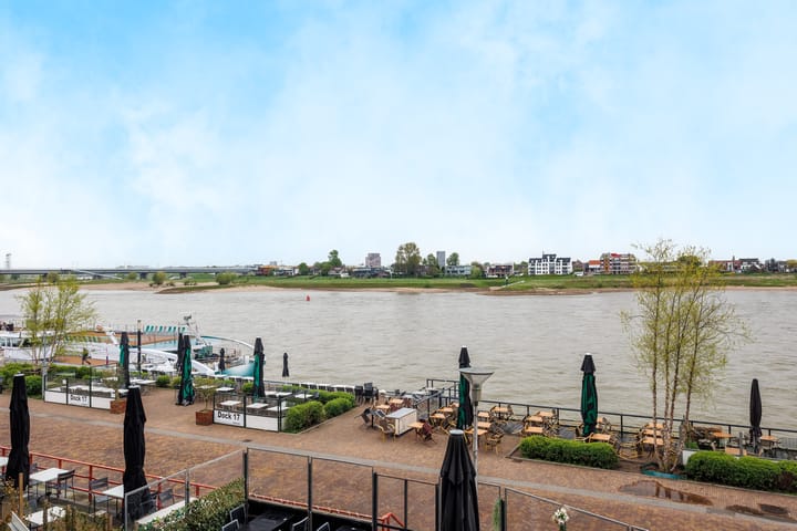 Foto 55 van Waalkade 42