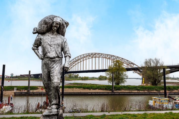 Foto 59 van Waalkade 42