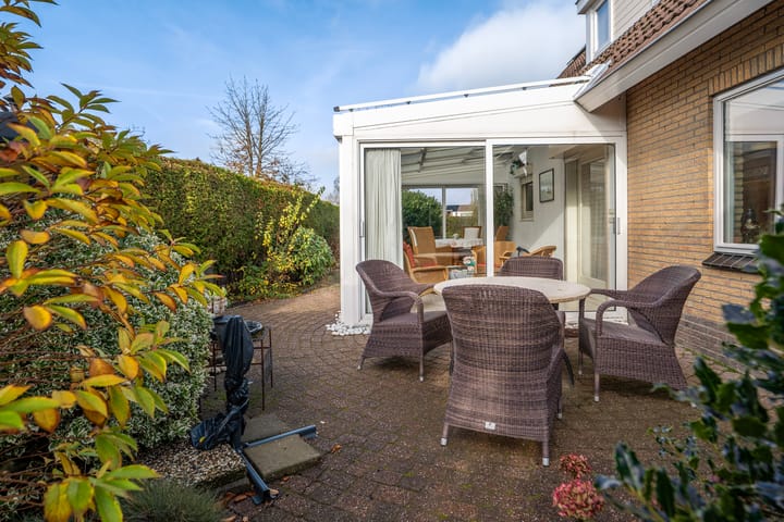 Foto 44 van Tulipastrjitte 42