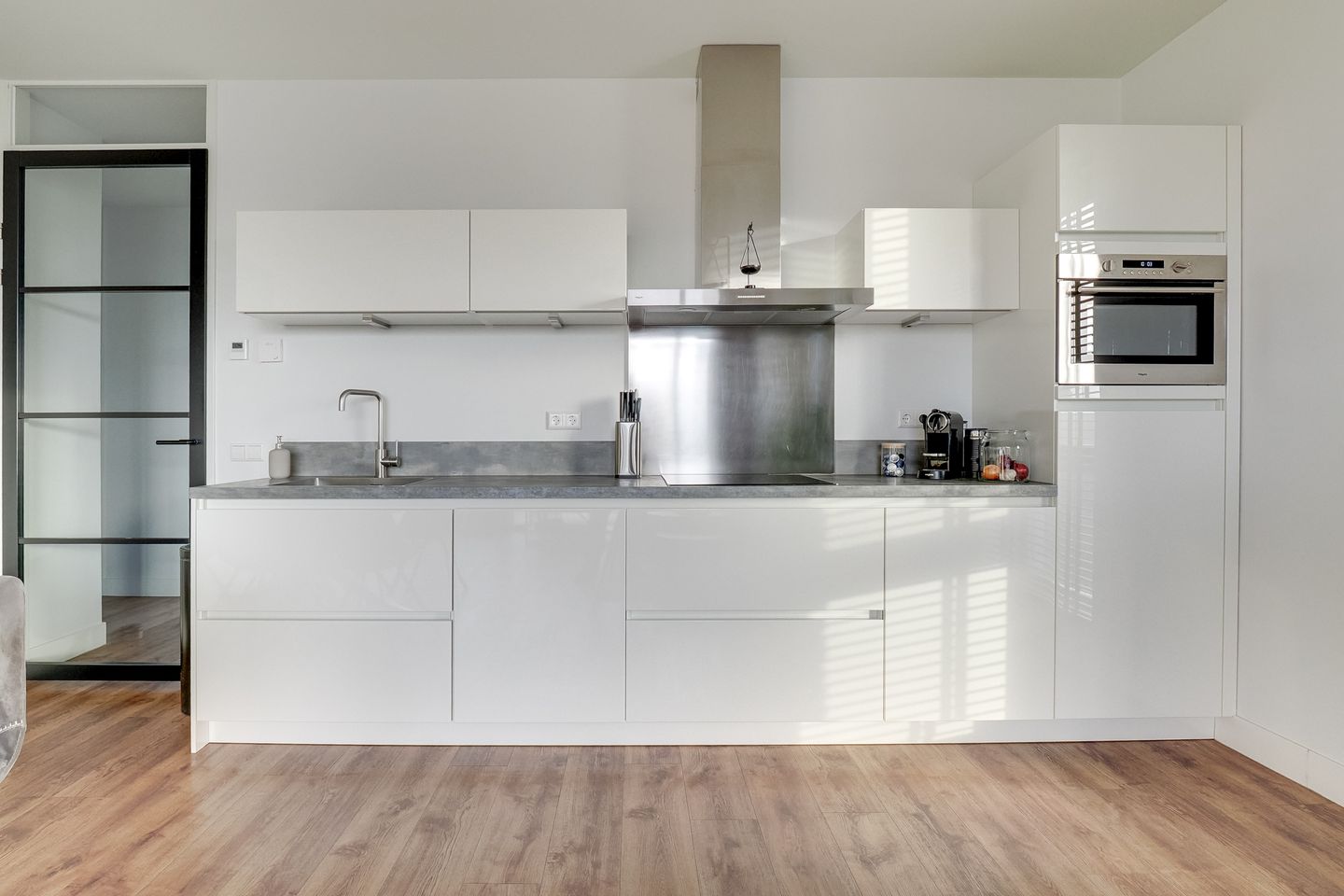 Foto 20 van Louis Armstronglaan 636