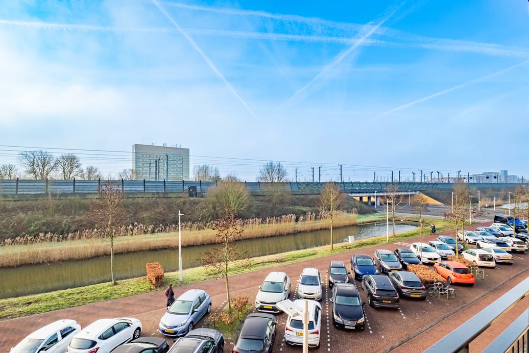 Foto 31 van Louis Armstronglaan 636