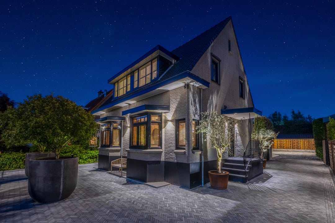 Foto 1 van Parallelweg-Zuid 15