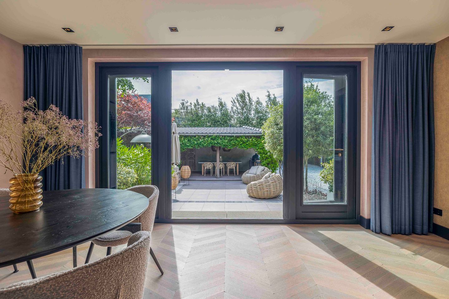 Foto 14 van Parallelweg-Zuid 15