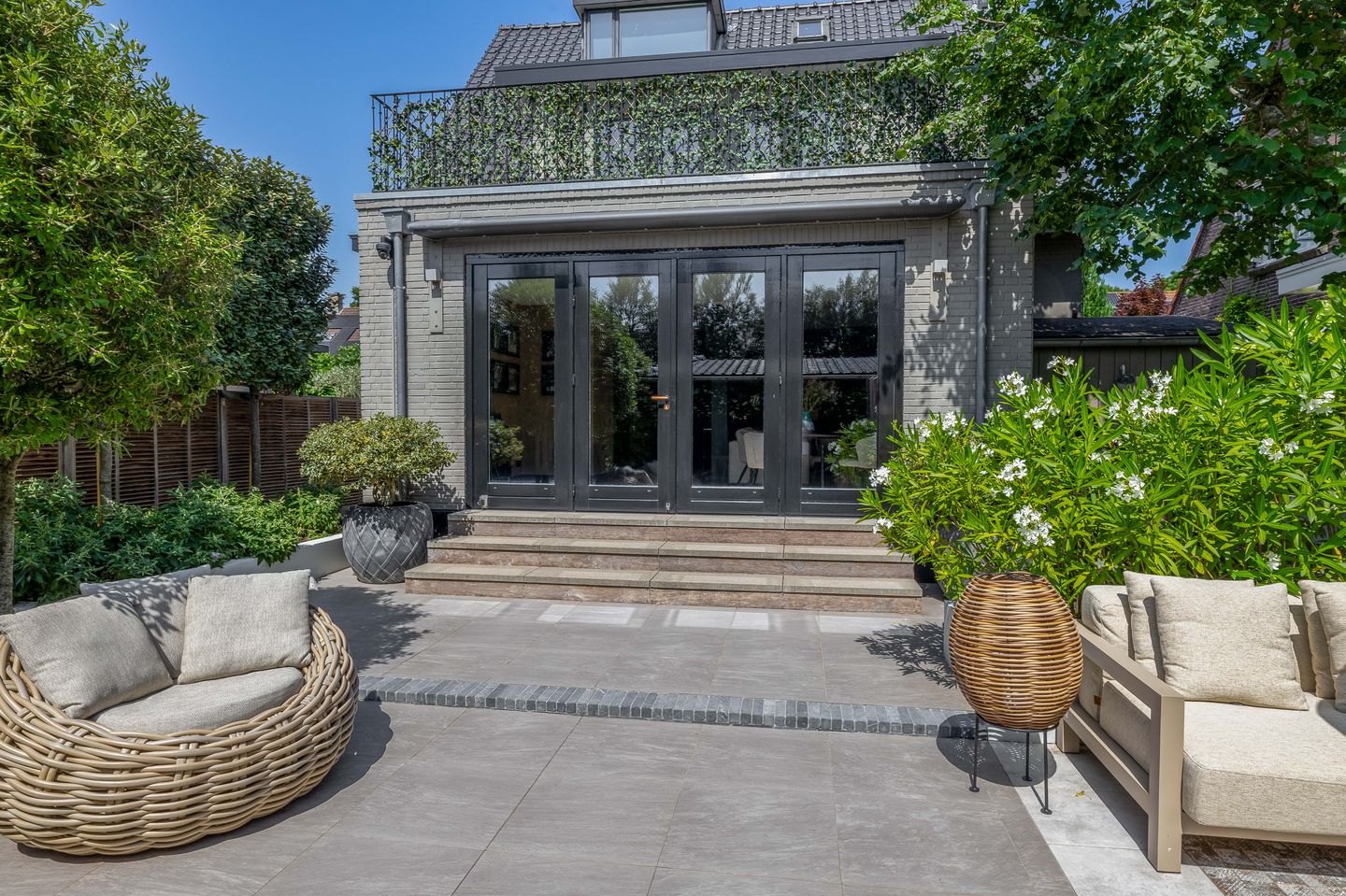 Foto 44 van Parallelweg-Zuid 15