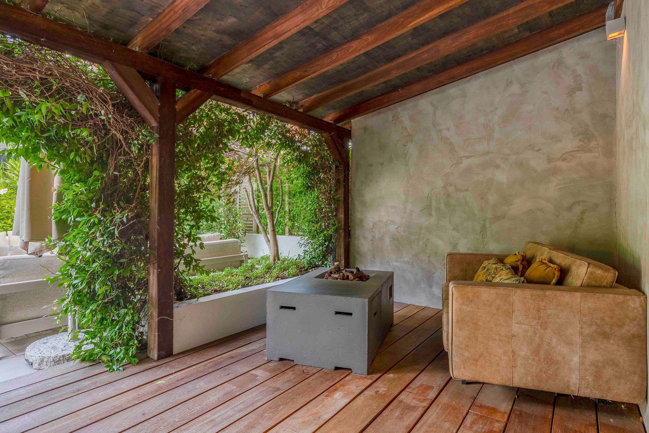 Foto 51 van Parallelweg-Zuid 15