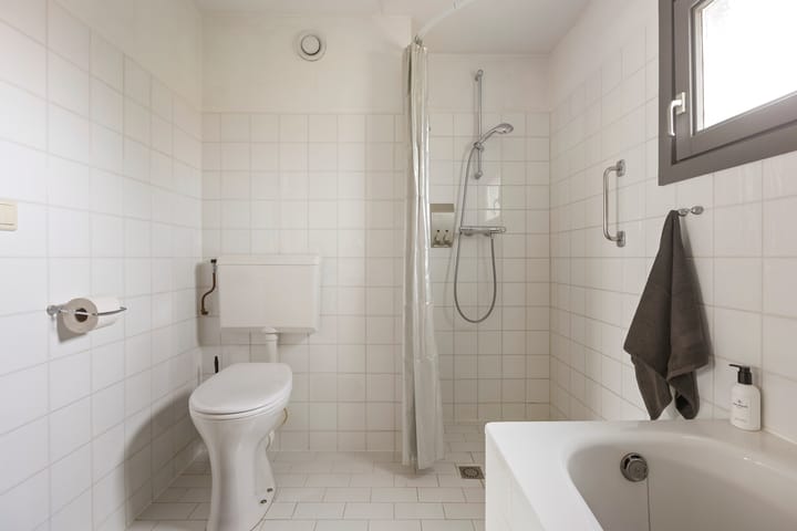 Photo 4 of De Bazelstraat 12